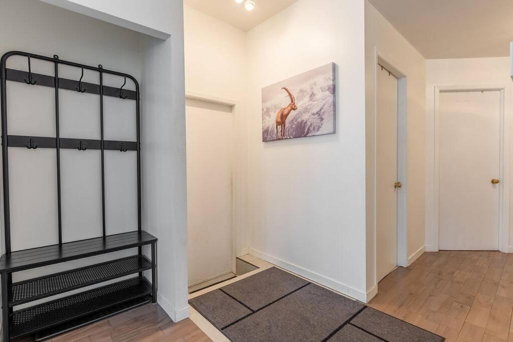 Le Beluga, Trendy & Fun District, Ac, 4k Tv Apartment Quebec City