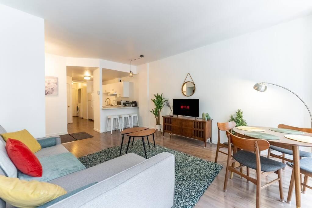 Apartment Le Beluga, Trendy & Fun District, Ac, 4k Tv *